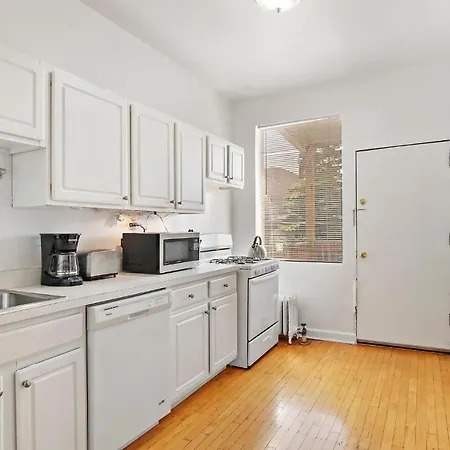 Stylish And Expansive 2Br Apt With Balcony - Buckingham 3 Chicago Exterior photo