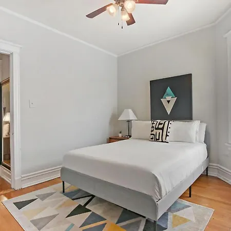 Stylish And Expansive 2Br Apt With Balcony - Buckingham 3 Chicago Exterior photo
